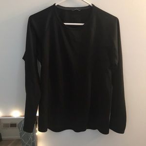 Medium Patagonia Midweight Capilene Base Layer